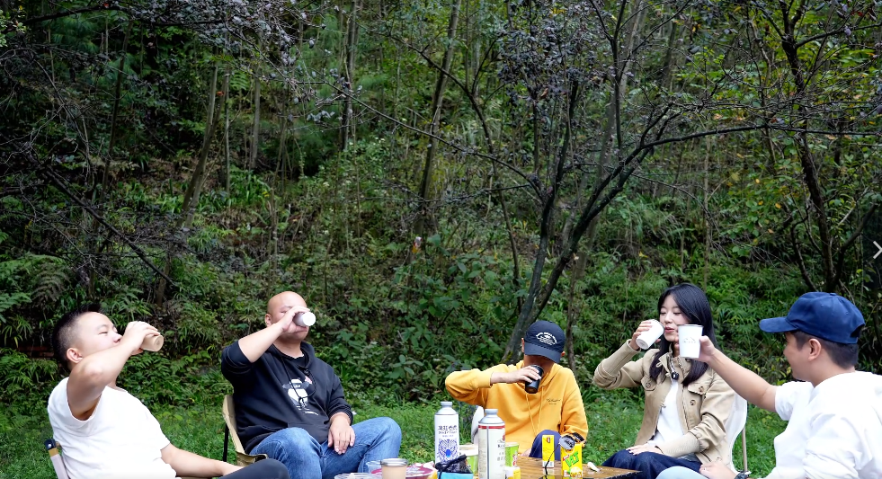 青春不“毒”行